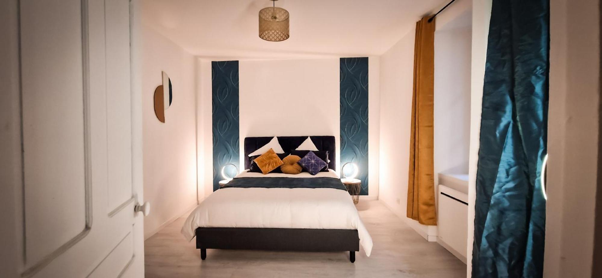 L'Art Deco 3 Etoiles Wifi, Netflix, Disney, Coeur De Bastide Villefranche-de-Rouergue Exterior photo